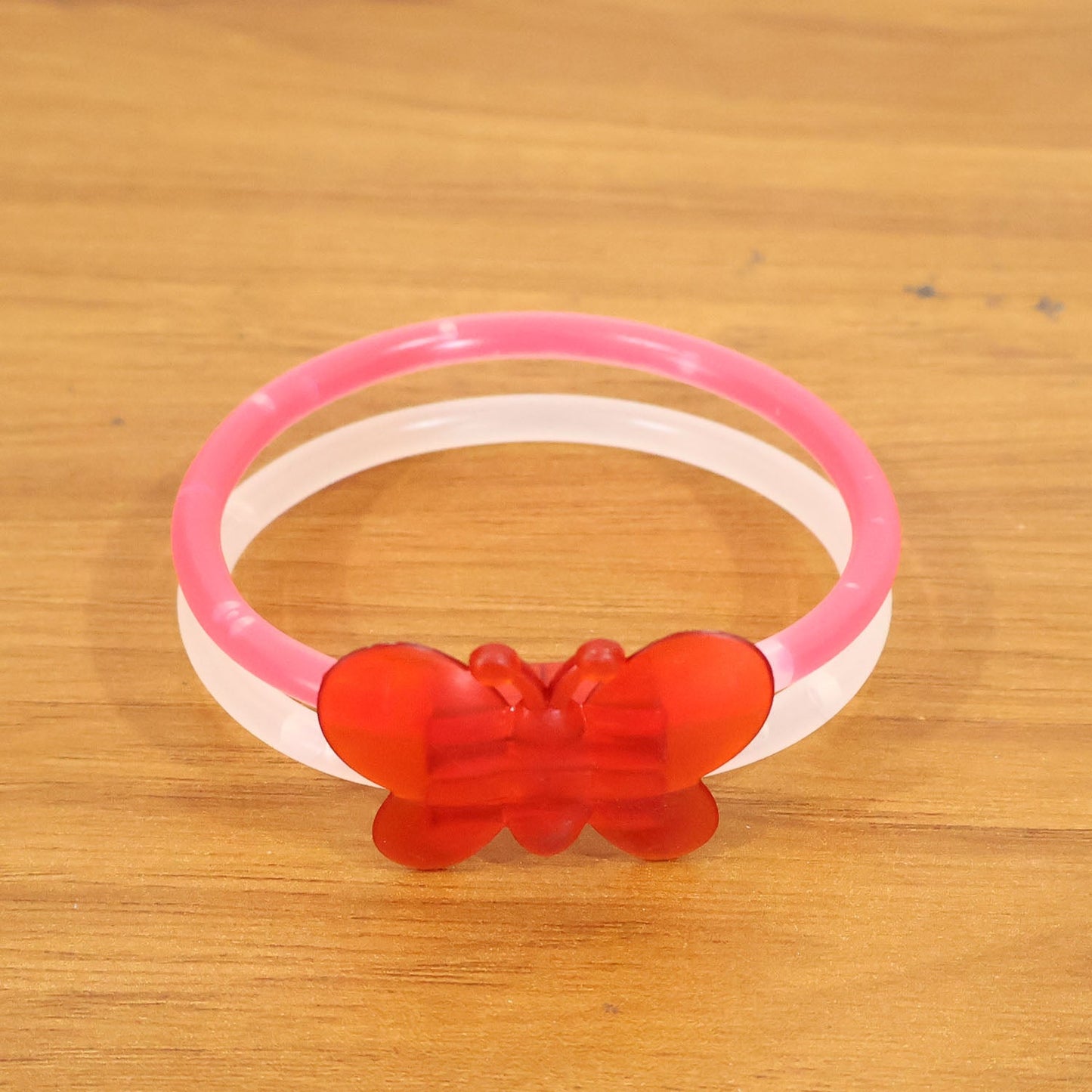 Glowing Butterfly Bracelet (4 Pc)