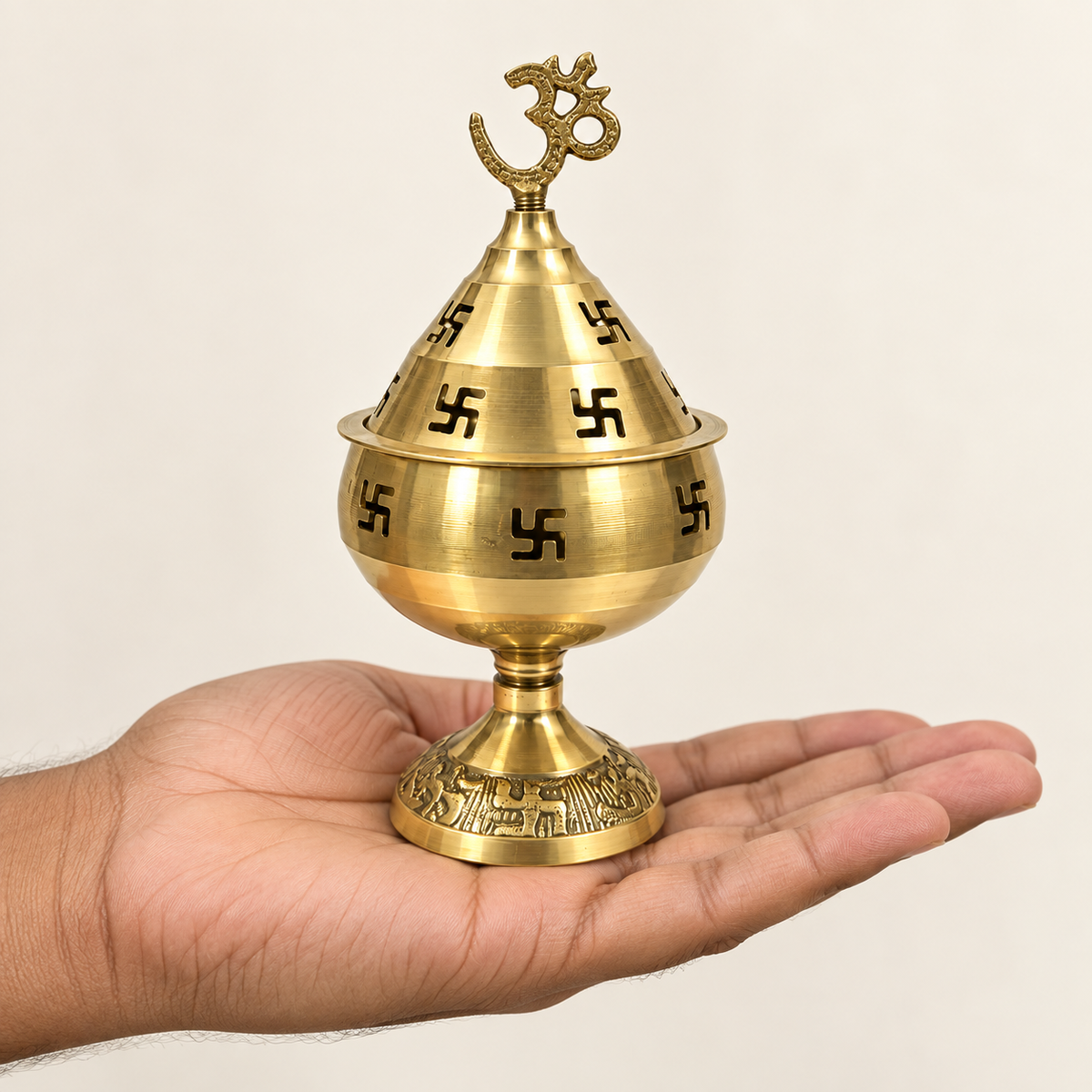 Akhand Diya for Puja in Brass (1 Pc)