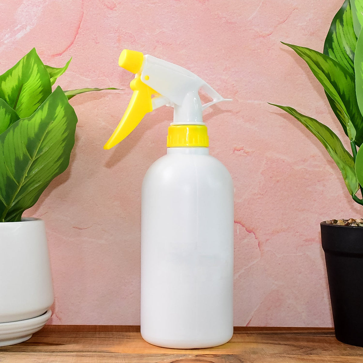 Plastic Spray Bottle (500 ML)