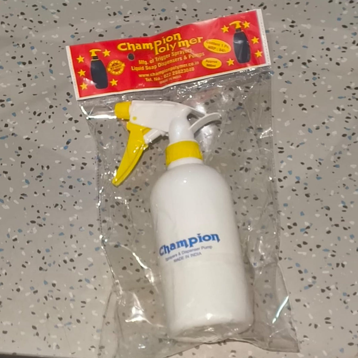 Plastic Spray Bottle (500 ML)